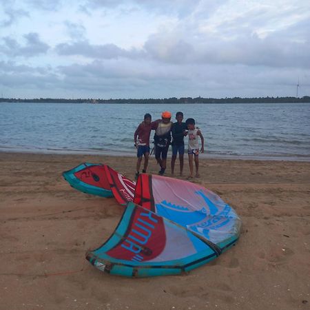 Red Coral Kitesurfing Resort Калпития Екстериор снимка