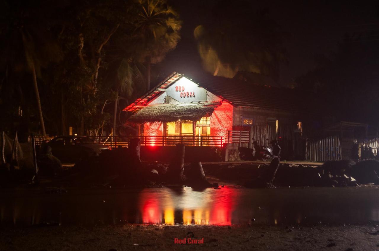 Red Coral Kitesurfing Resort Калпития Екстериор снимка