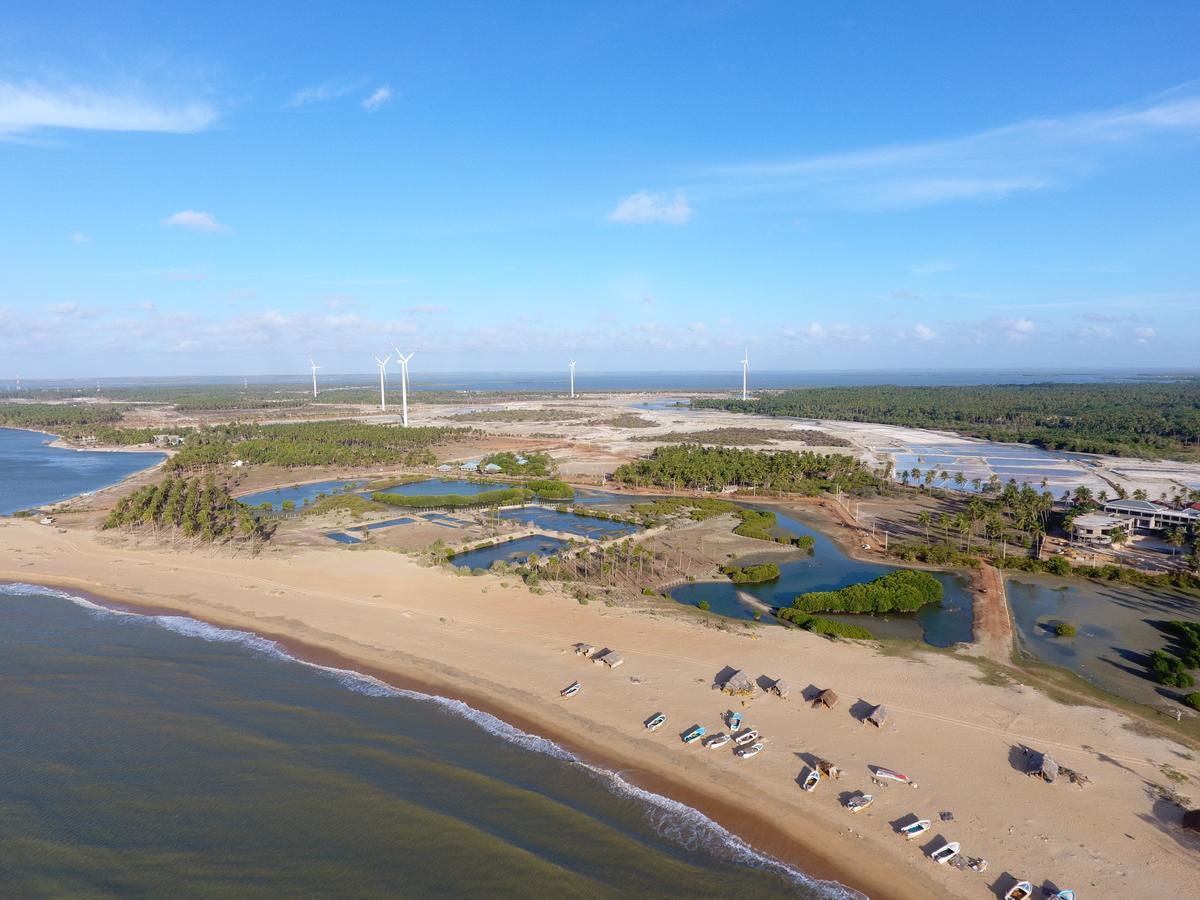 Red Coral Kitesurfing Resort Калпития Екстериор снимка