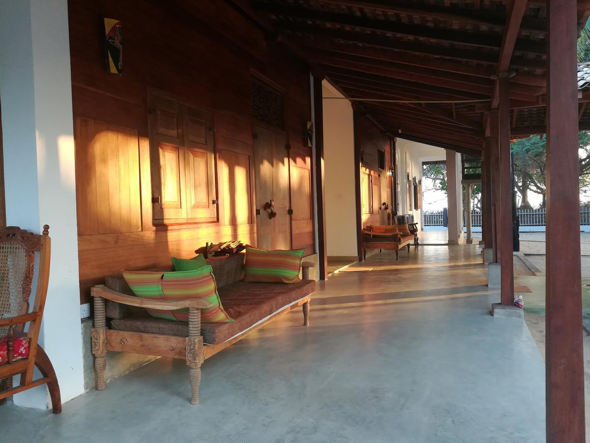 Red Coral Kitesurfing Resort Калпития Екстериор снимка