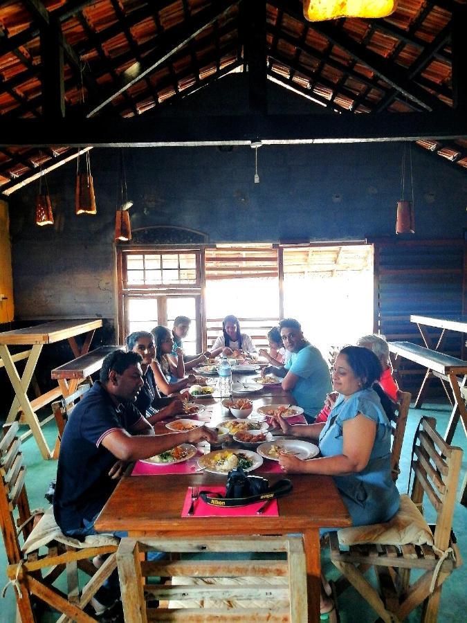 Red Coral Kitesurfing Resort Калпития Екстериор снимка